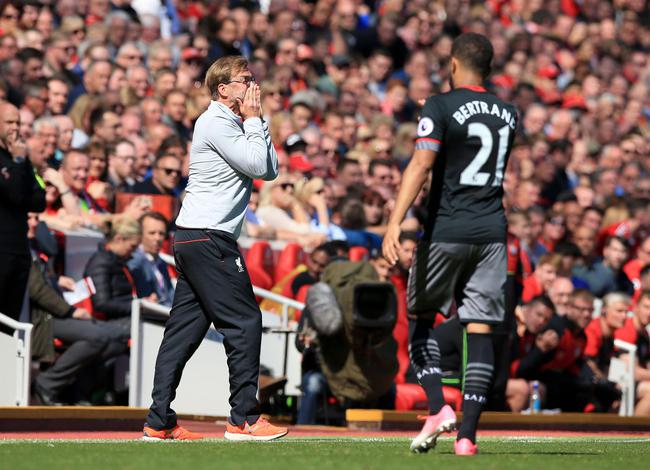 ESPN：曼联重点关注边翼卫引援，并且有7名中场目标