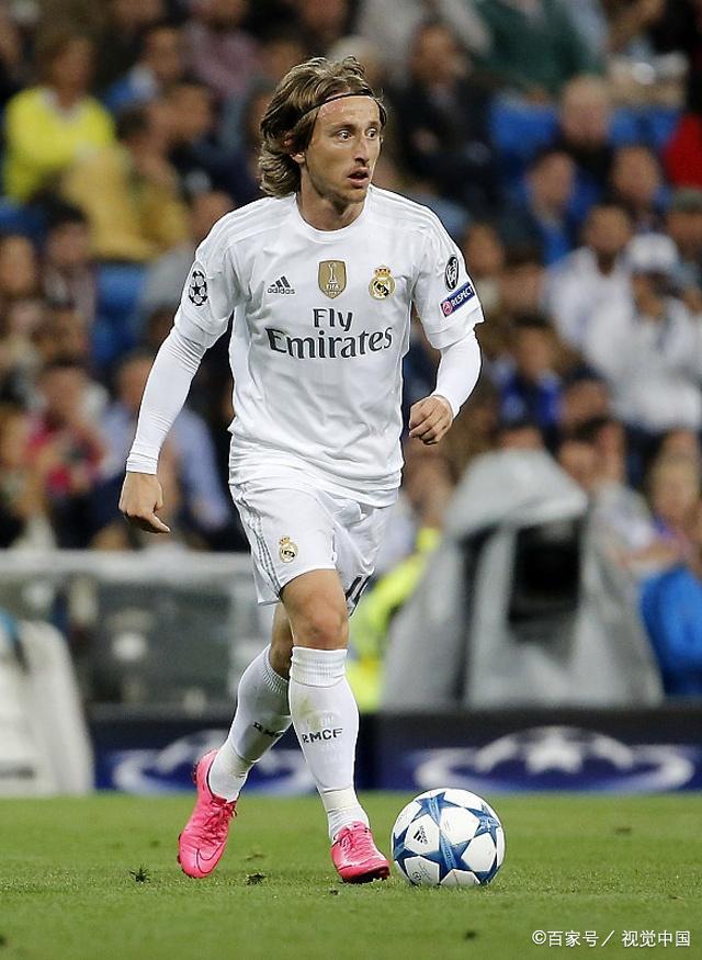 国际雪联大跳台世界杯云顶站单板滑雪男子决赛：苏翊鸣夺冠