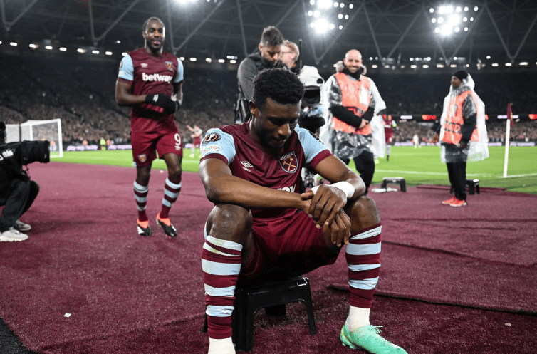 媒体人：华莱士竞技状态不佳离开新疆队，到队仅10天便离队